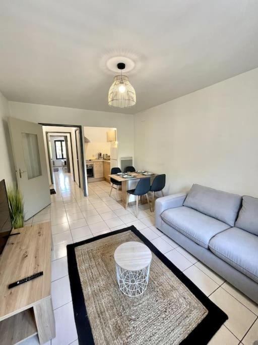 Varsovia/Parking Privee/Calme Apartment Carcassonne Exterior photo